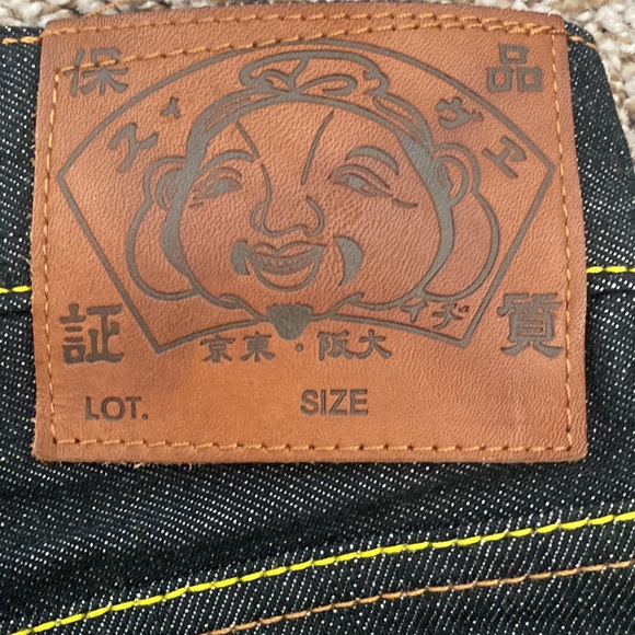 evisu multi pocket jeans - Picture 2 of 4